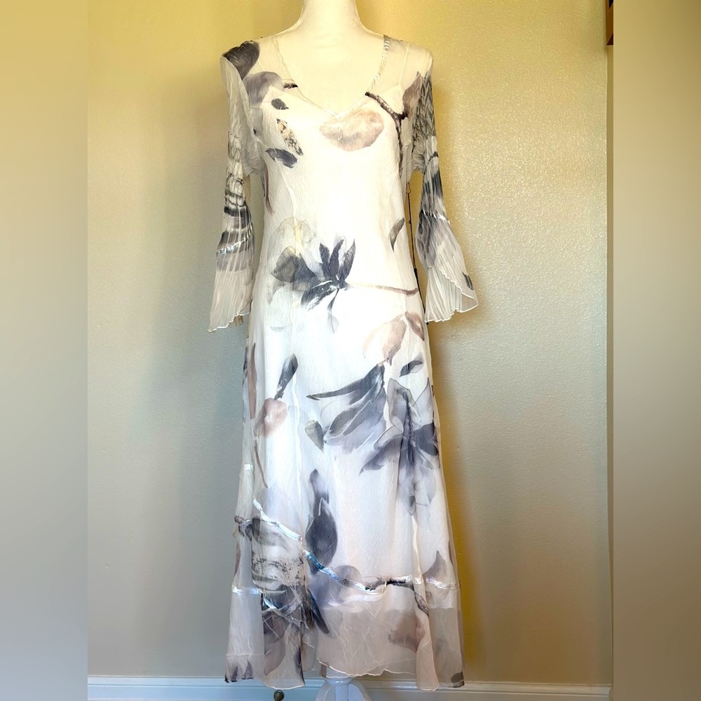 #komarov #spring #lace #quartersleeves #sheer